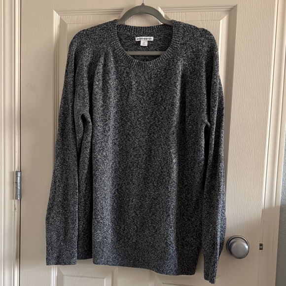 Amazon Essentials Women’s Charcoal Crewneck Sweater - Picture 1 of 5